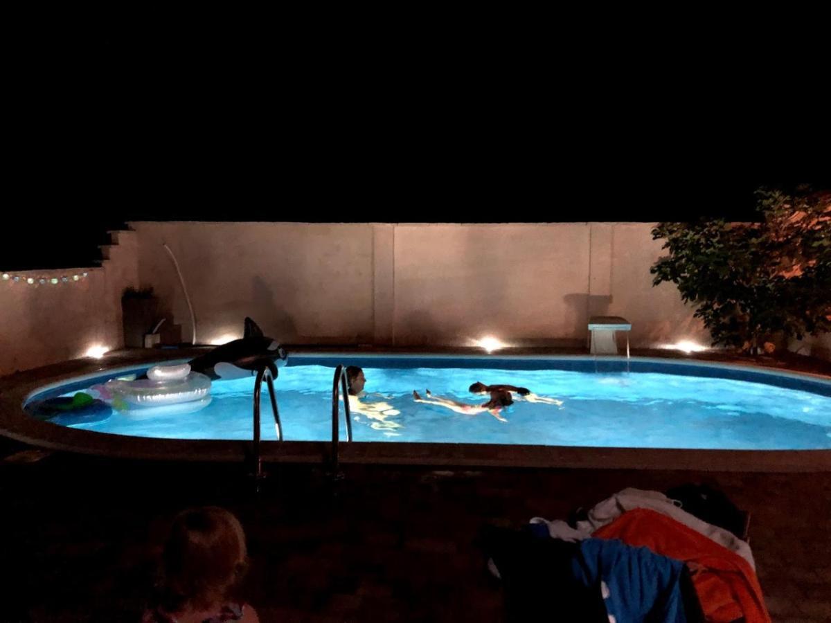 Apartman Matej With Pool ポヴリャナ エクステリア 写真
